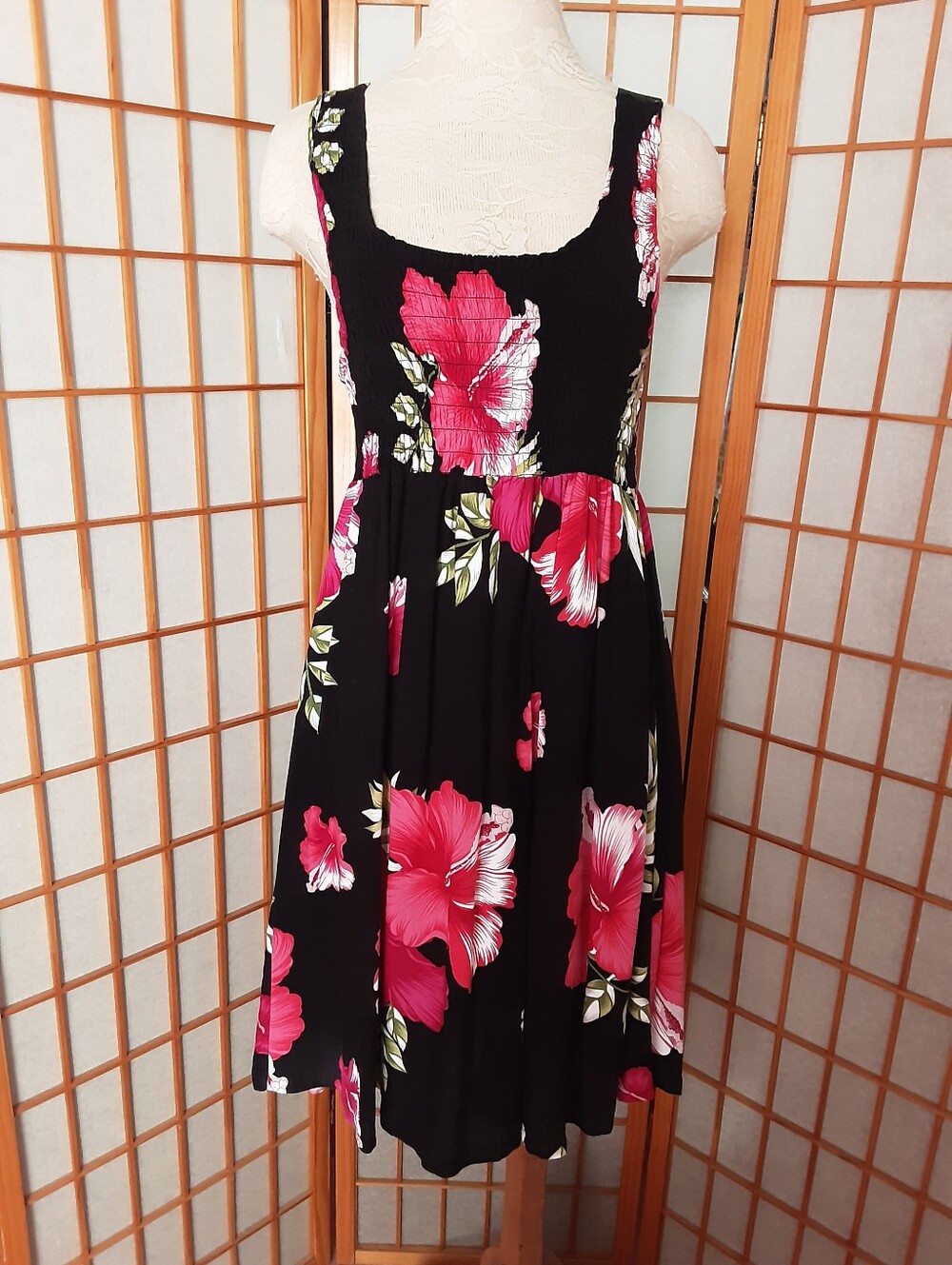 "Aloha Fashion" Floral Dress